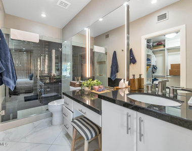 7710 E Gainey Ranch Road - Photo Thumbnail 11