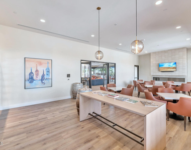 7710 E Gainey Ranch Road - Photo Thumbnail 25
