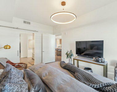 2300 E Campbell Avenue - Photo Thumbnail 14