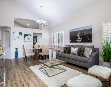 10458 E Karen Drive - Photo Thumbnail 31