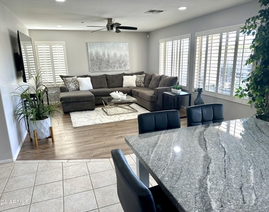 10458 E Karen Drive - Photo Thumbnail 15
