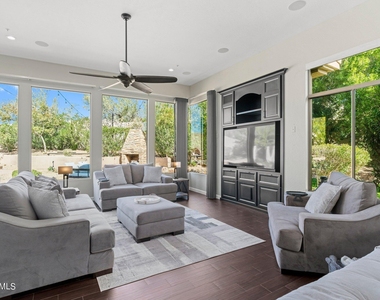 10940 E Cosmos Circle - Photo Thumbnail 4