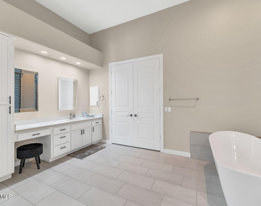 10940 E Cosmos Circle - Photo Thumbnail 16