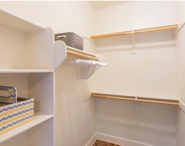 855 W Southern Avenue - Photo Thumbnail 5