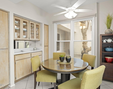 5200 S Lakeshore Drive - Photo Thumbnail 3