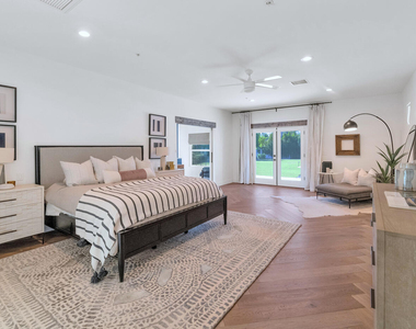 8313 E Carol Way - Photo Thumbnail 10