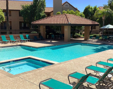 9605 S 48th Street - Photo Thumbnail 10