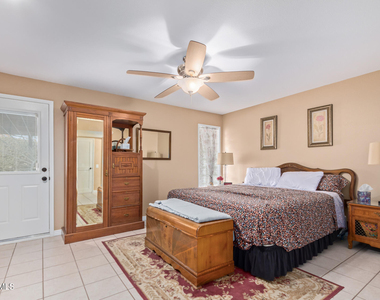 11002 W Pleasant Valley Road - Photo Thumbnail 21
