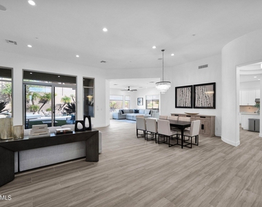 11416 E Autumn Sage Drive - Photo Thumbnail 10