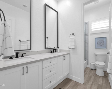 11416 E Autumn Sage Drive - Photo Thumbnail 29