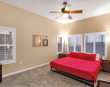 8245 E Bell Road - Photo Thumbnail 16