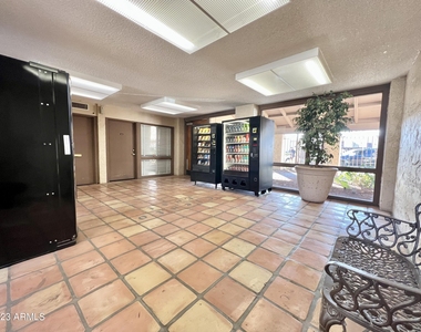 3313 N 68th Street - Photo Thumbnail 21