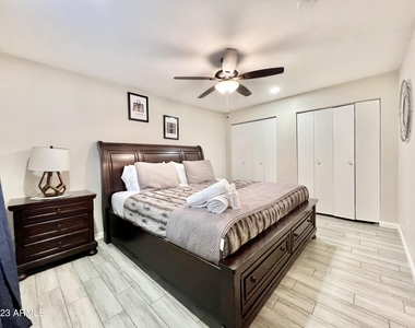 3313 N 68th Street - Photo Thumbnail 11