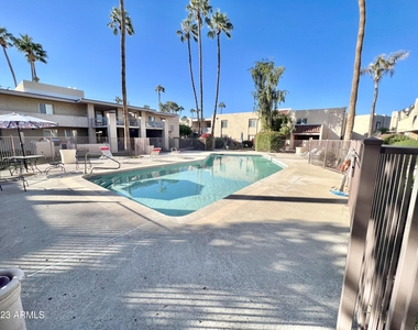 3313 N 68th Street - Photo Thumbnail 16