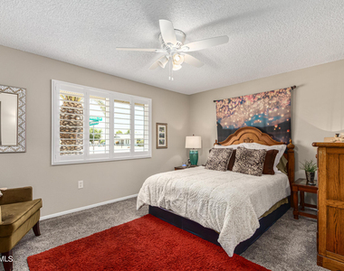10146 W Sombrero Circle - Photo Thumbnail 16