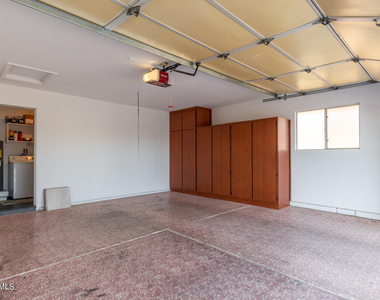 10146 W Sombrero Circle - Photo Thumbnail 15