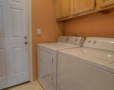 7893 E Joshua Tree Lane - Photo Thumbnail 15