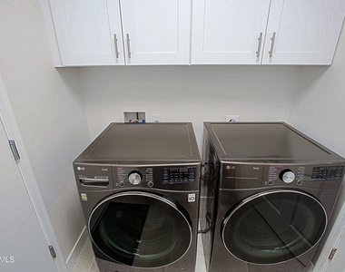 32472 N 68th Place - Photo Thumbnail 25