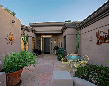 32472 N 68th Place - Photo Thumbnail 1