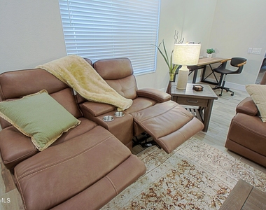 10901 W Sequioa Drive - Photo Thumbnail 21