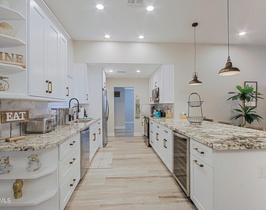10901 W Sequioa Drive - Photo Thumbnail 31