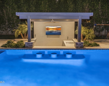 1629 E Montebello Avenue - Photo Thumbnail 31