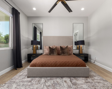 1629 E Montebello Avenue - Photo Thumbnail 37