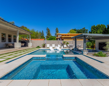 1629 E Montebello Avenue - Photo Thumbnail 78