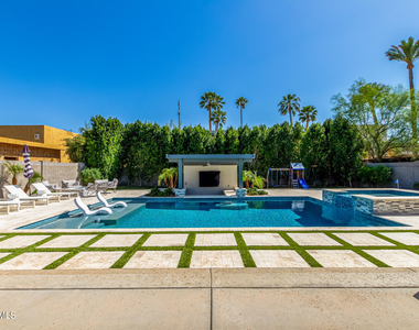 1629 E Montebello Avenue - Photo Thumbnail 81