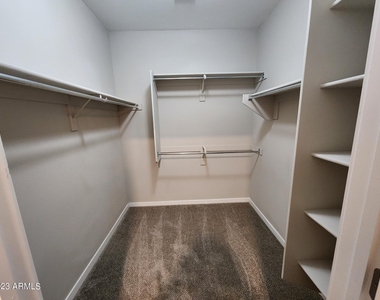 200 E Thomas Road - Photo Thumbnail 9