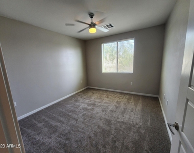 200 E Thomas Road - Photo Thumbnail 7