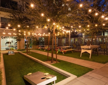 200 E Thomas Road - Photo Thumbnail 21
