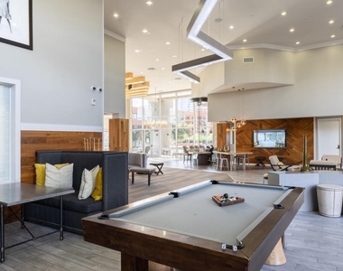200 E Thomas Road - Photo Thumbnail 13