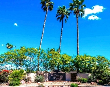 9126 W Kimberly Way - Photo Thumbnail 25
