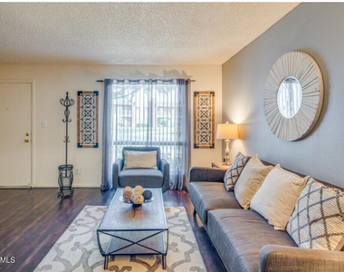 1522 E Southern Avenue - Photo Thumbnail 1