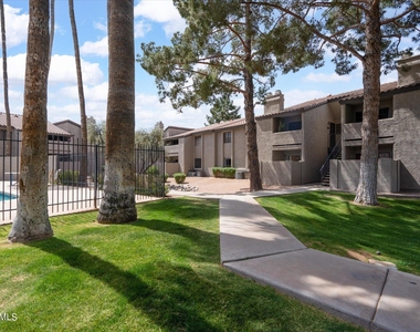 533 W Guadalupe Road - Photo Thumbnail 56