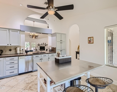 15816 E Kim Drive - Photo Thumbnail 9