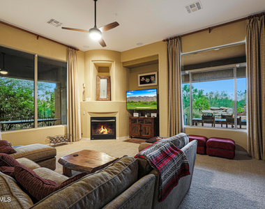 8193 E Sand Flower Drive - Photo Thumbnail 5