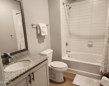 1375 N 145th Avenue - Photo Thumbnail 8