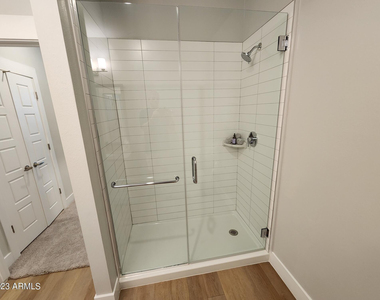 7460 N Zanjero Boulevard - Photo Thumbnail 6