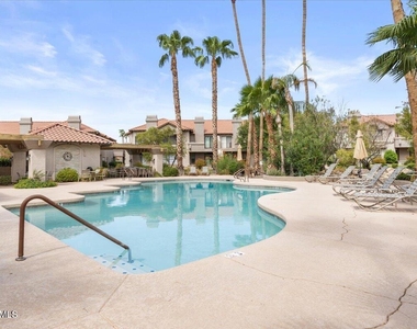 10017 E Mountain View Road - Photo Thumbnail 5
