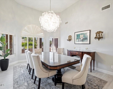 9458 E Desert Cove Avenue - Photo Thumbnail 6