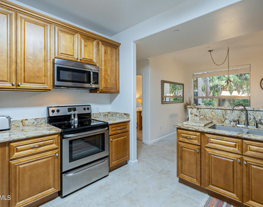 9550 E Thunderbird Road - Photo Thumbnail 24