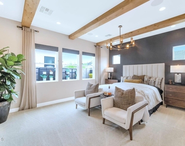 10118 E Tesla Avenue - Photo Thumbnail 9