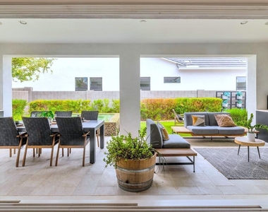 10118 E Tesla Avenue - Photo Thumbnail 21