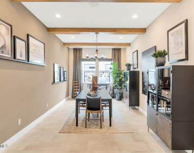 10118 E Tesla Avenue - Photo Thumbnail 2
