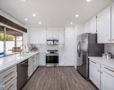 7733 E Hubbell Street - Photo Thumbnail 62