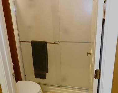20813 N 147th Drive - Photo Thumbnail 16
