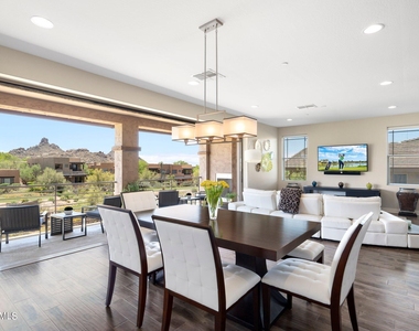 10260 E White Feather Lane - Photo Thumbnail 7