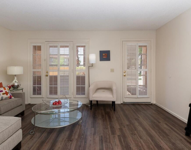 6201 W Olive Avenue - Photo Thumbnail 1